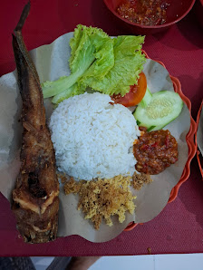 Warcel (warung pecel)