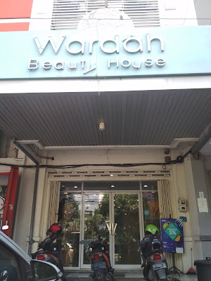 Wardah Beauty House - Ruko Klampis