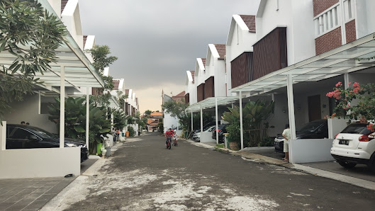 Warga Utama Residence