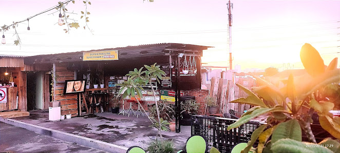 Warkop,angkringan,cafe
