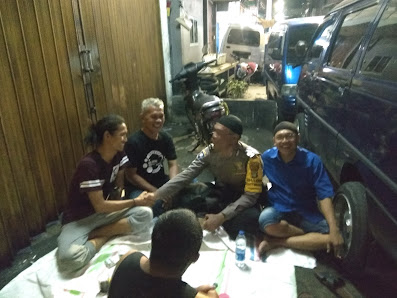 WARKOP Pertigaan Kebon Sayur