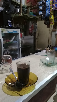 Waroenk Koemis