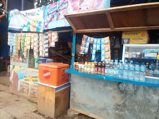 Warung Azriel