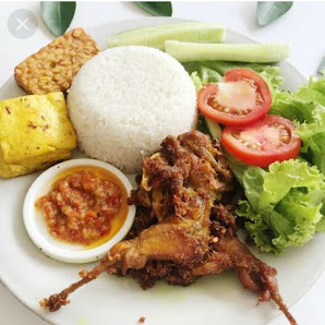 Warung bekal