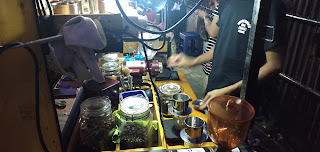 Warung Kopi Malam/Mumuh Kafe Kafedak