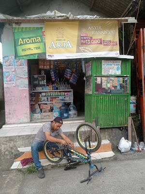 Warung kopi teh fitri