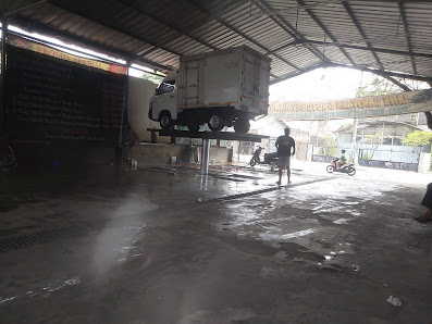Warung Rustam