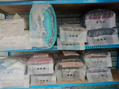 Washee Clean - Laundry baju kiloan/ satuan, helm, sepatu, tas, koper, karpet