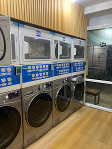 WashUp 23 Laundry & Dry Cleaning