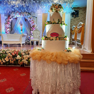 Wedding Organizer R TWO H dan Sewa Gaun Pengantin