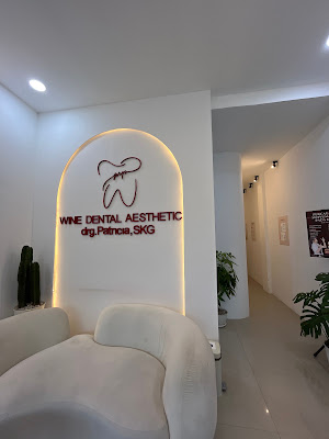Wine Dental Aesthetic