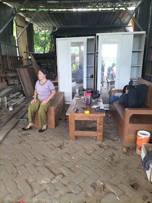 Workshop Tukang Kayu Tangsel (Seniman Kayu Cici Jessika)