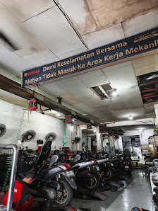 Yamaha Mampang Jaya Motor