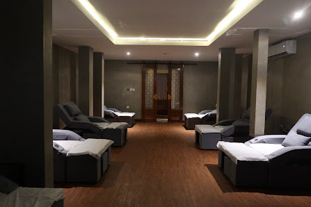 Yi Tiao Xian Family Massage & Reflexology (Tomang)