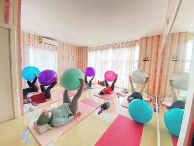 Yoga Ibu Hamil @yogabumil