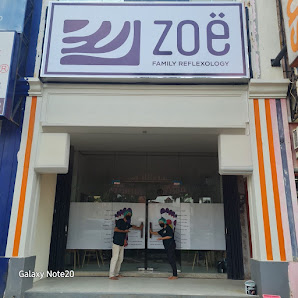 Zoe family reflexology
